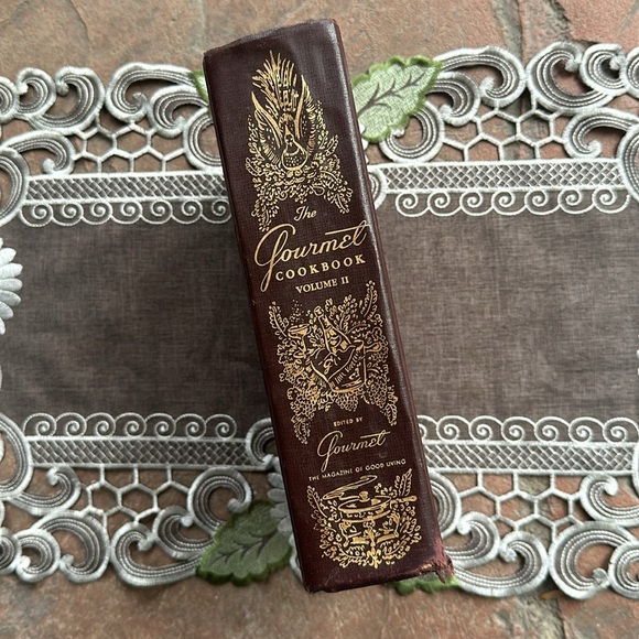 Vintage 1958 Gourmet Volume II (2) Hard Cover Cookbook Kitchen Home Cooking - Picture 3 of 8